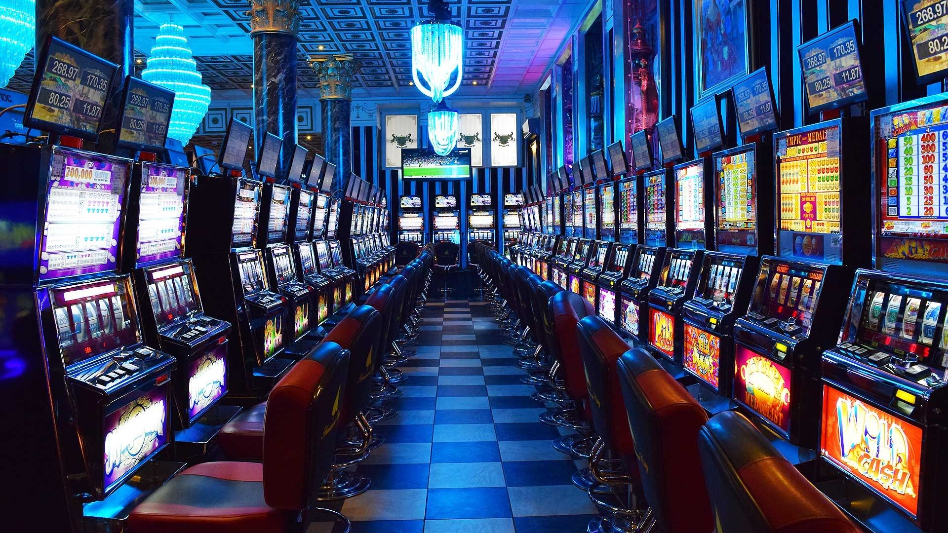 Slot Makinelerde Kazanma Sanatı: İpuçları ve Stratejiler